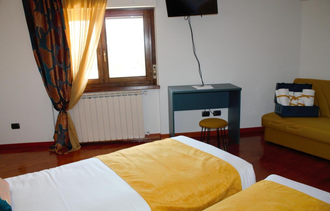 B&B La Casa Di Sirio Норча Екстериор снимка