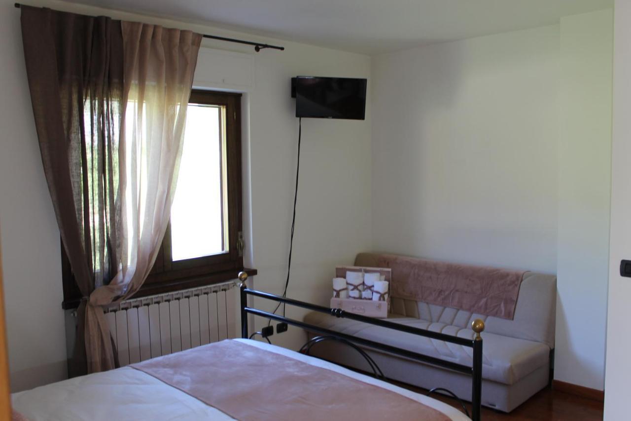 B&B La Casa Di Sirio Норча Екстериор снимка