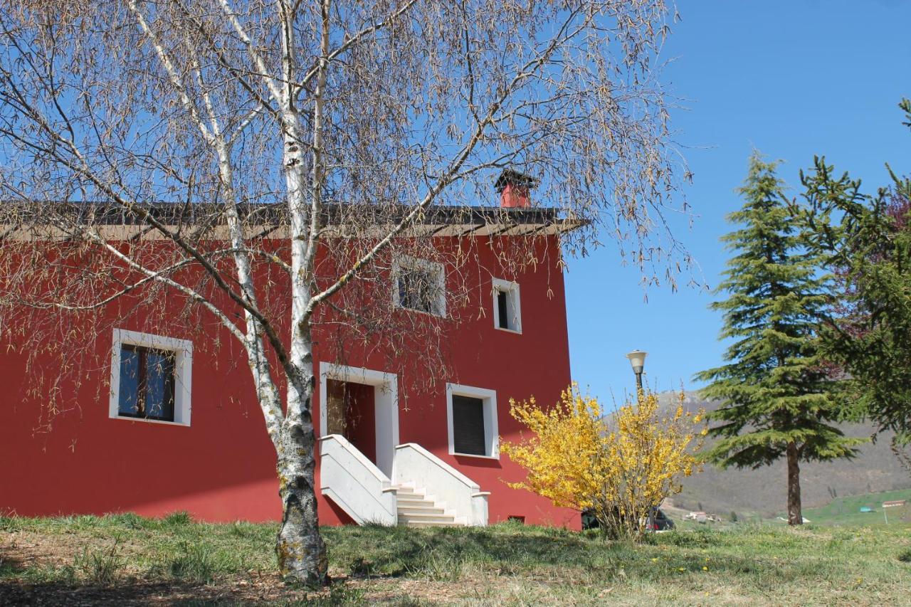 B&B La Casa Di Sirio Норча Екстериор снимка